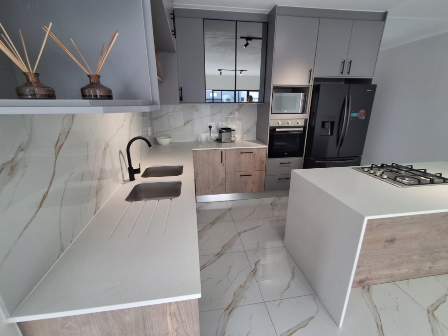 3 Bedroom Property for Sale in Sandown Western Cape